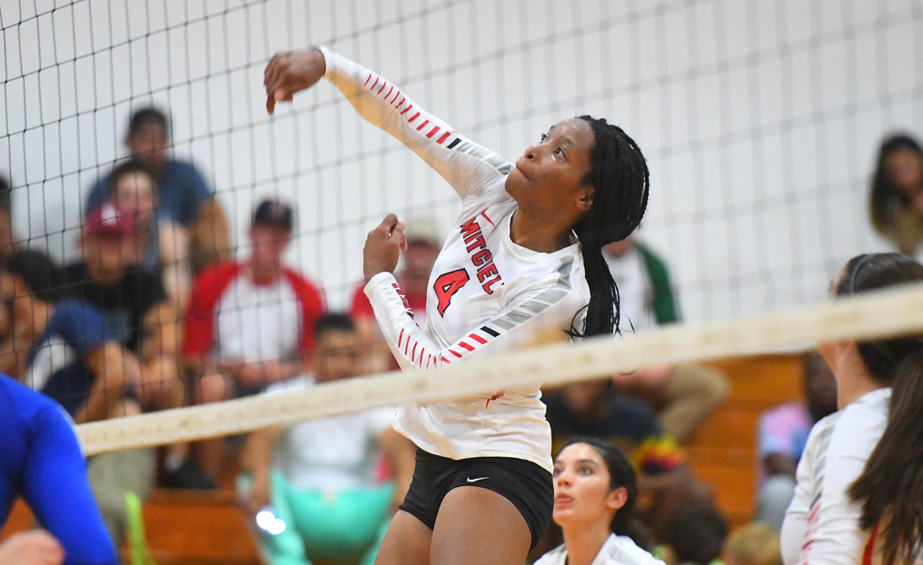 Volleyball Loses In Straight Sets vs. ENC