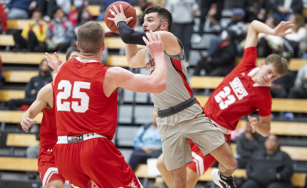 MBB Falls to WPI In Herb Kenny Opener