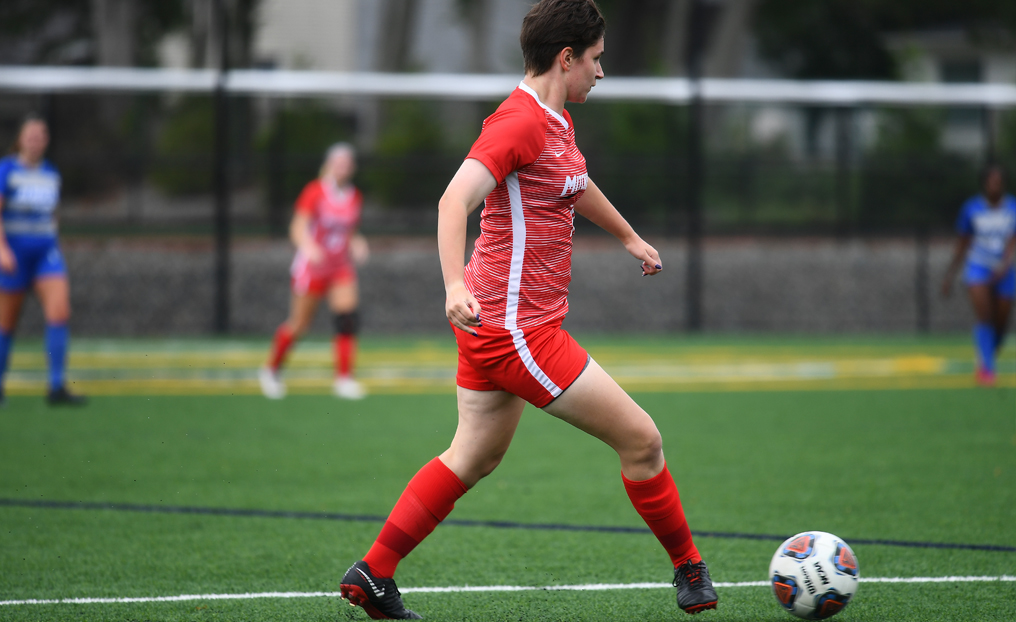 Women's Soccer Falls to Curry