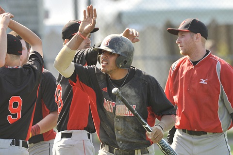 Baseball Upsets No. 1 ECSU in NCAA Regional