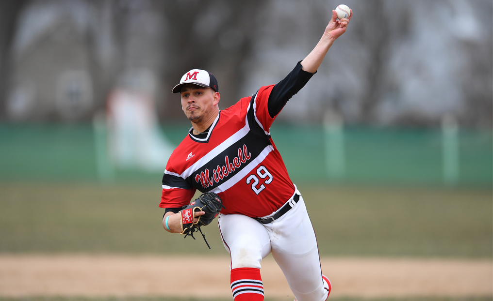 Mitchell, Lesley Win On First Day of NECC Baseball Championship