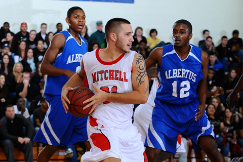 Men's Hoops Loses to Lancaster Bible