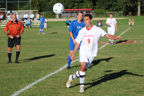 Men's Soccer Pulls Out OT Win at Southern Vermont