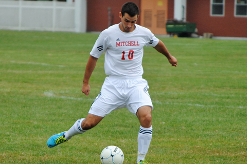 Men's Soccer Opens Season with Win at Anna Maria