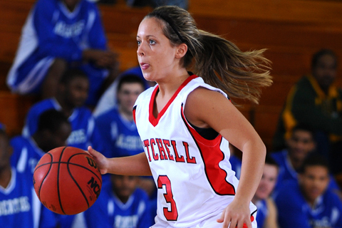 WBB's Cerruto Named NECC Co-Rookie of the Week