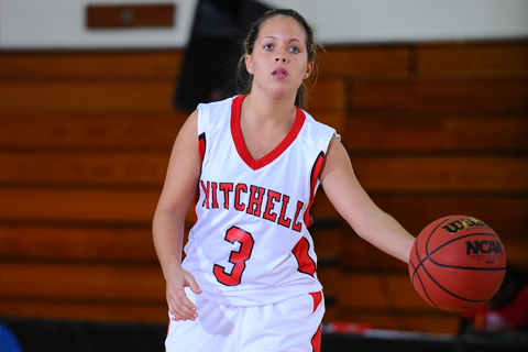 WBB Rebounds With 70-56 Win Over Elms
