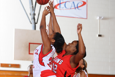 WBB Cruises to 68-32 Win Over Bay Path
