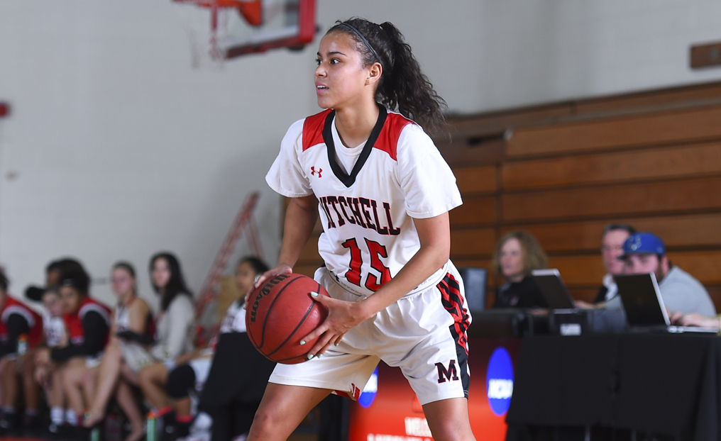 Strong Second Half Fuels WestConn Over WBB