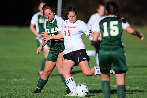 Women's Soccer Eliminated at No. 3 Elms