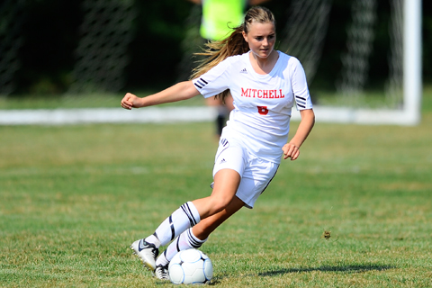 WSoccer Clipped 1-0 by Becker