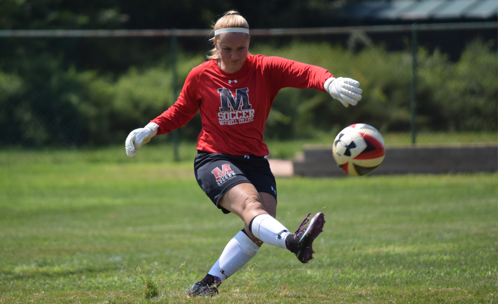 Women's Soccer Drops Season Opener at Southern Maine