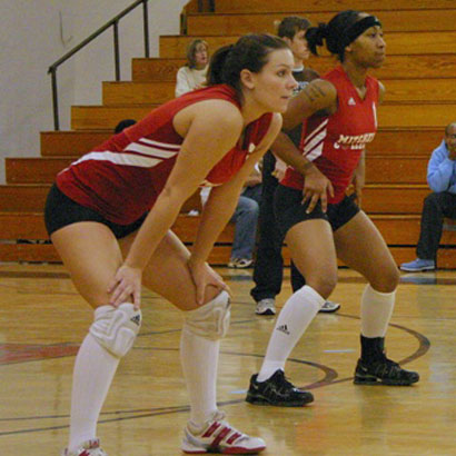 VOLLEYBALL EDGES OUT ST. JOSEPH'S COLLEGE CONN. TO WIN HOME OPENER