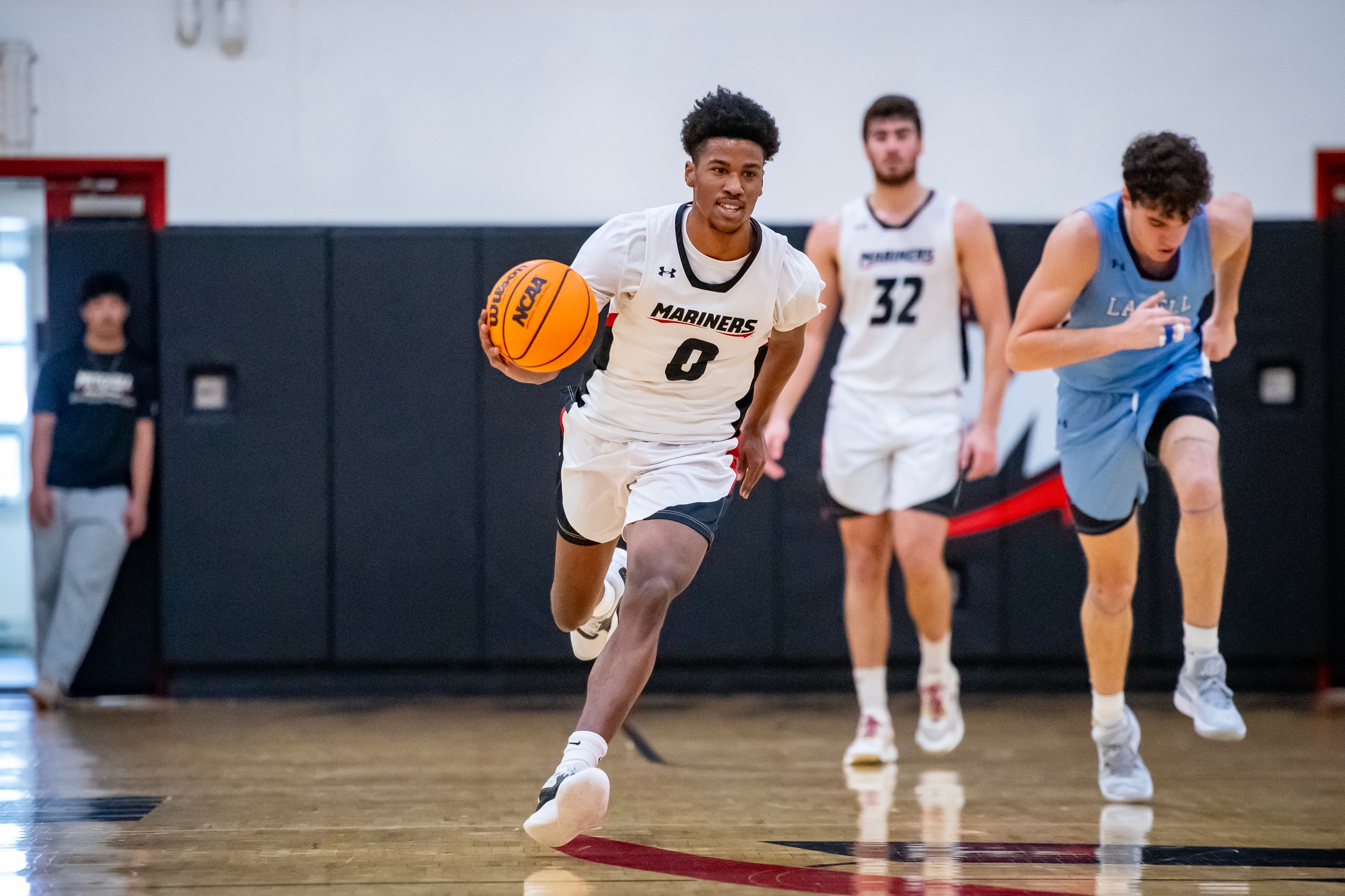 Men’s Basketball Knocks Off Elms for Second GNAC Victory