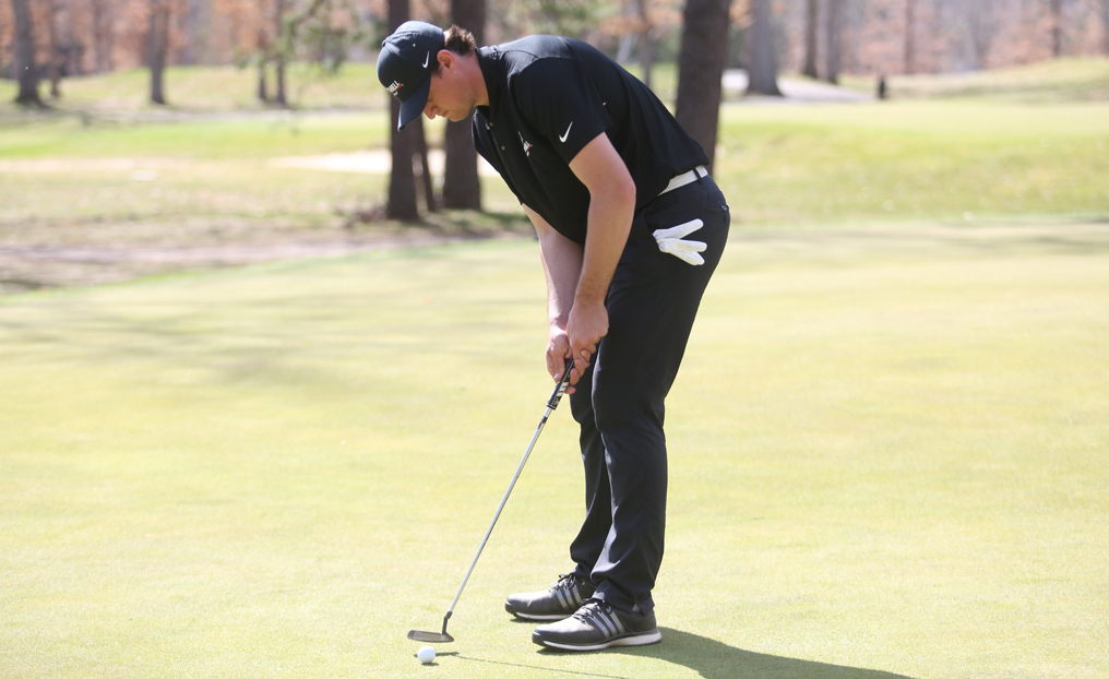 McCarthy Nabs Honors as Golf Finishes Fourth at MASCAC