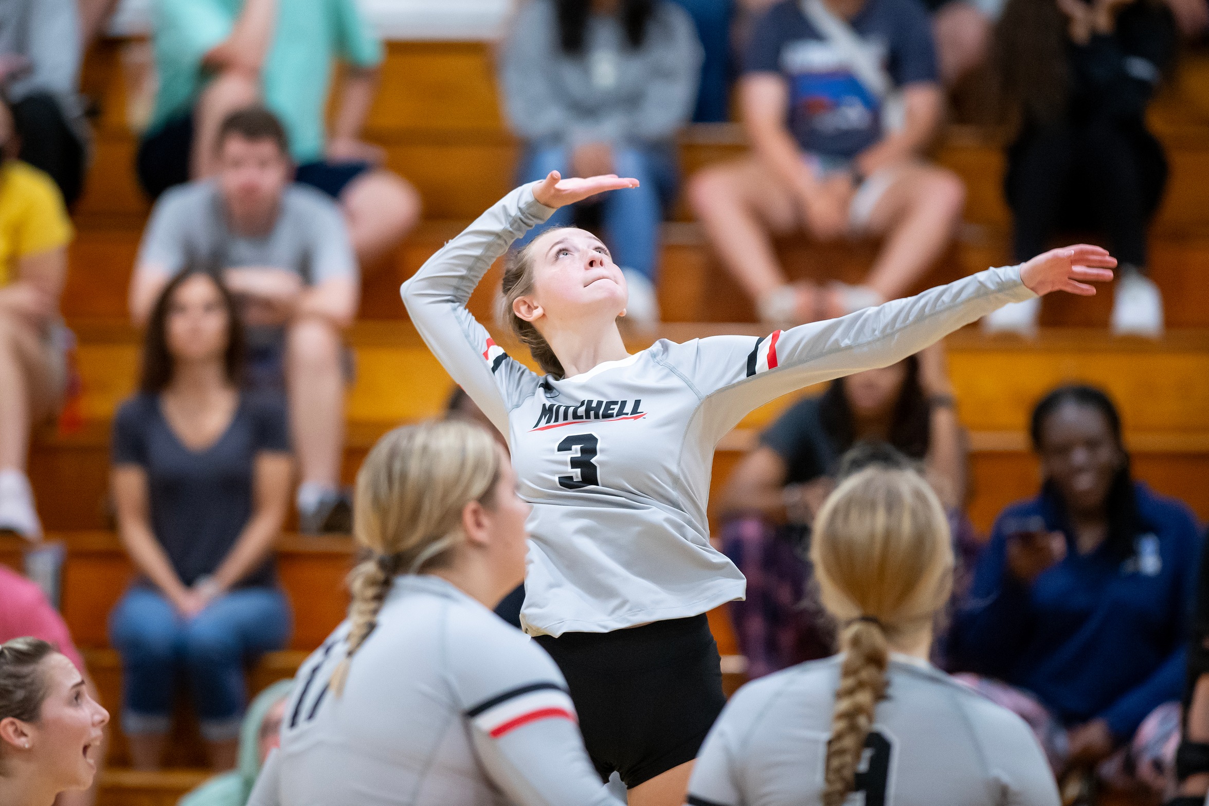 Volleyball Rolls Over Norwich, Collects Second Consecutive Victory