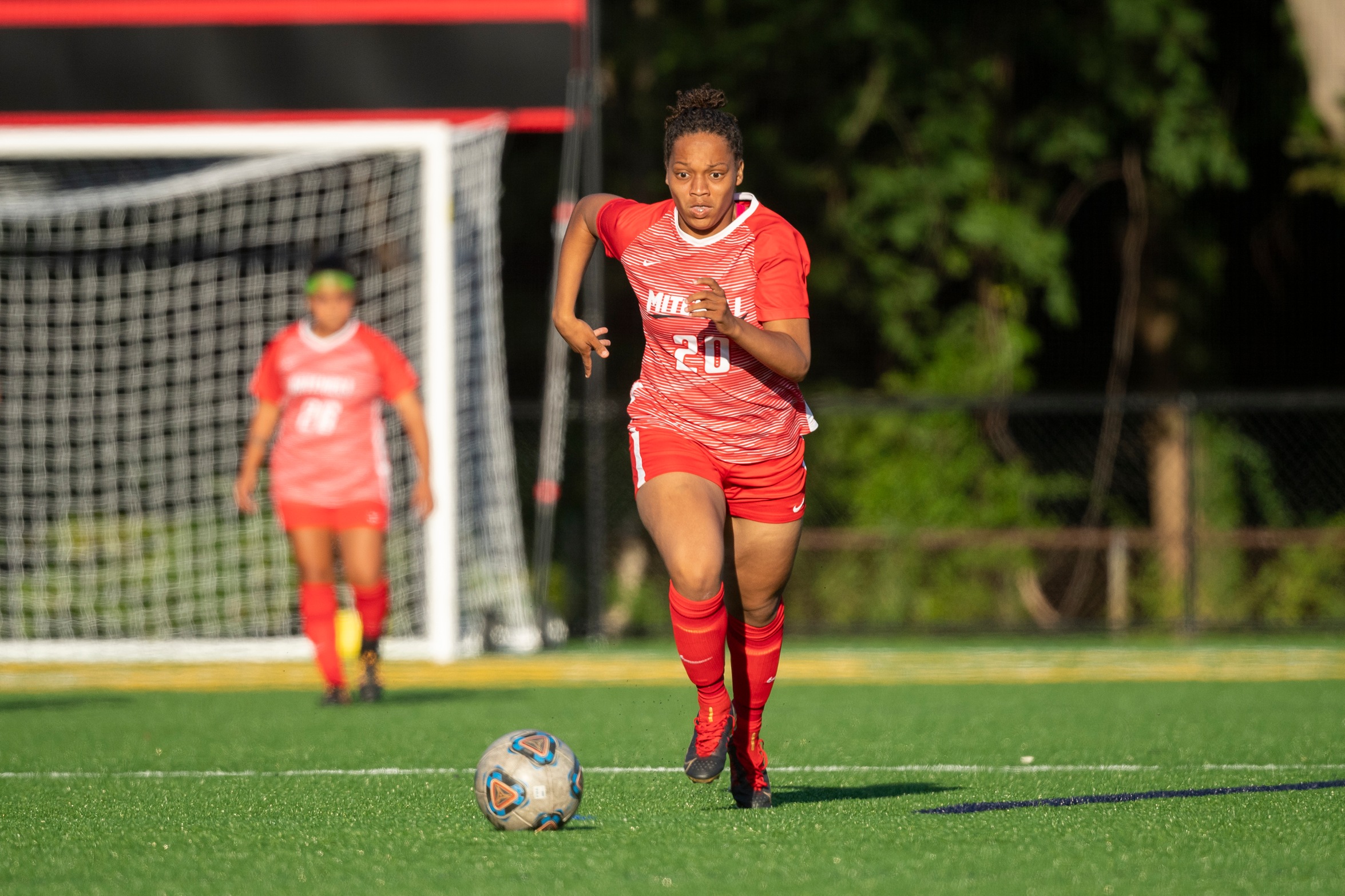 Offensive Explosion Propels Women’s Soccer Past Brooklyn